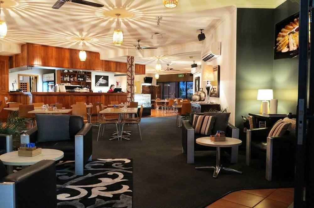 Coffee House Apartment Motel Rockhampton Eksteriør bilde